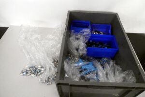 Assorted Pneumatic fittings
